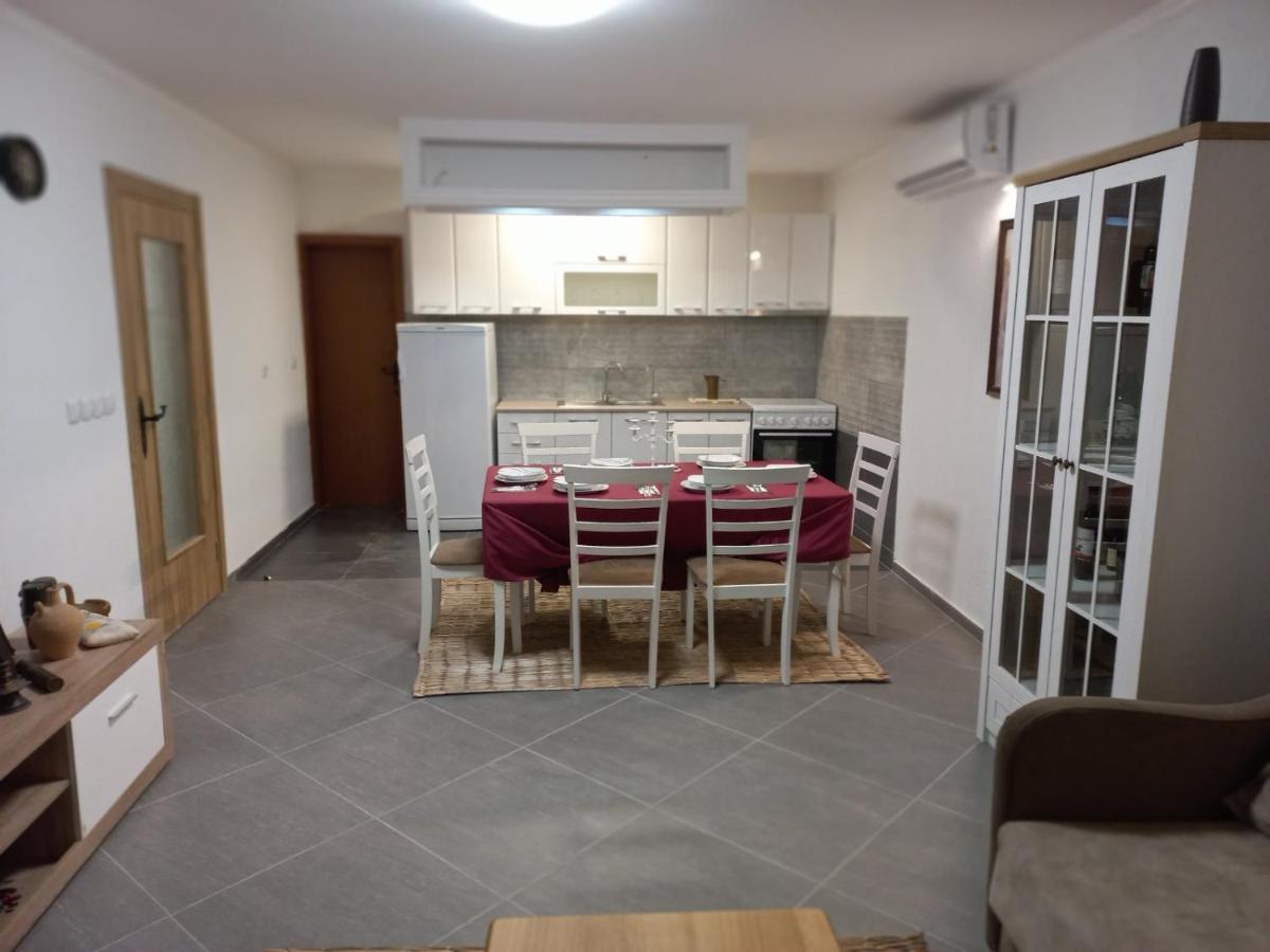 Rustic Villas Barlovic Улцин Екстериор снимка