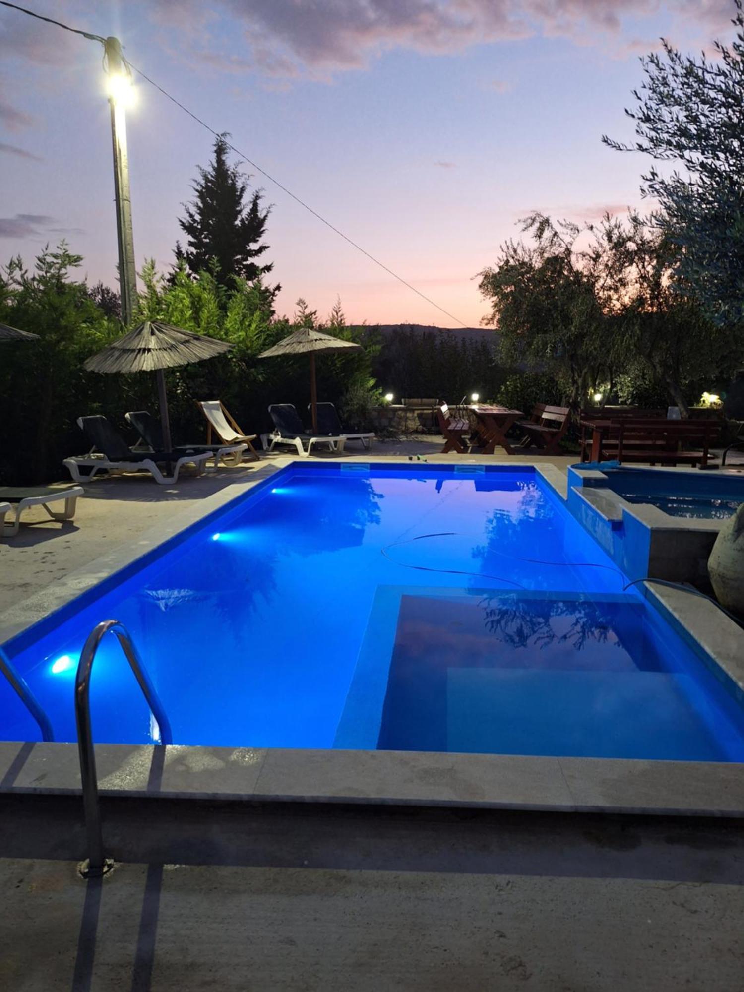 Rustic Villas Barlovic Улцин Екстериор снимка
